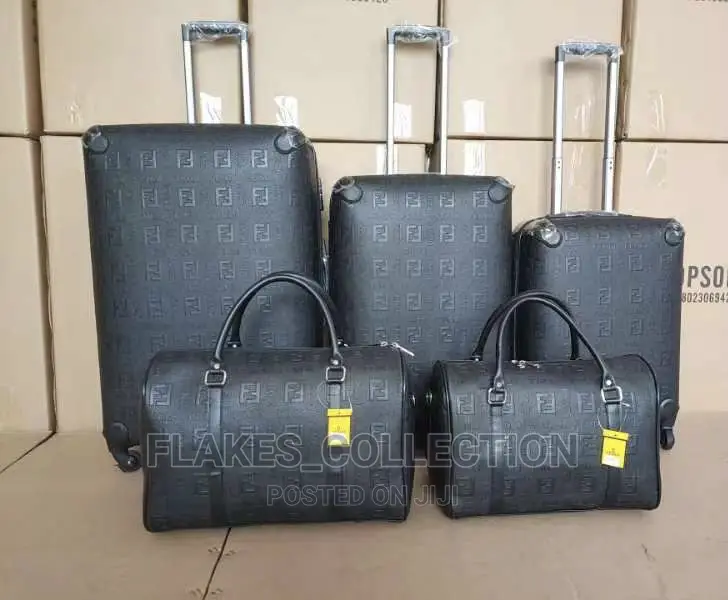 High Quality Set of 5 Luguage Box
