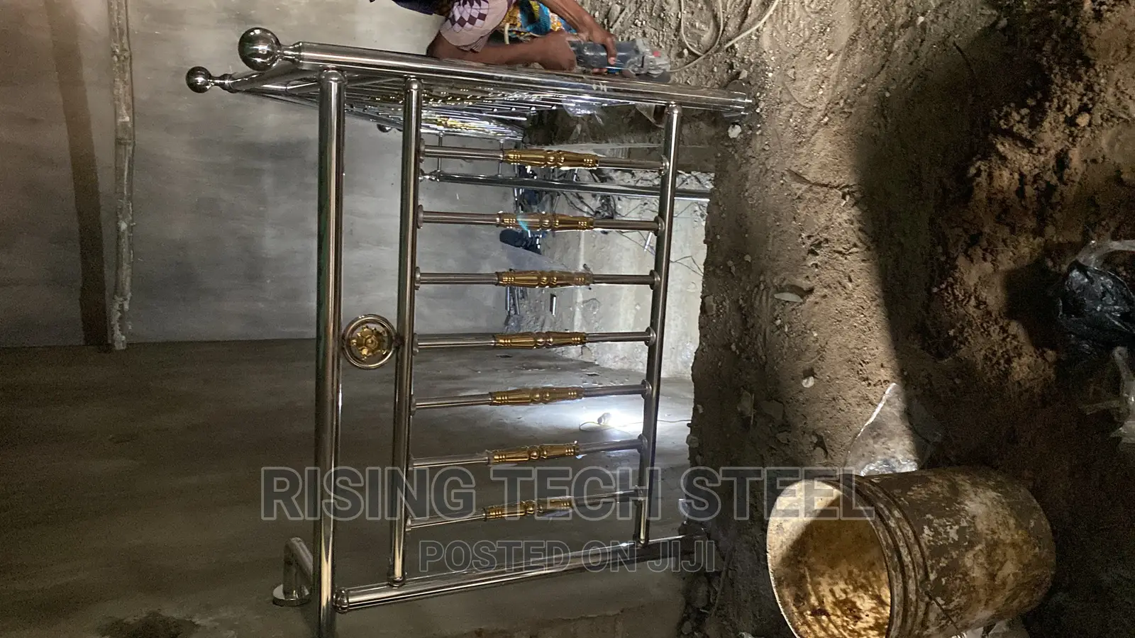 Design Golden Handrail