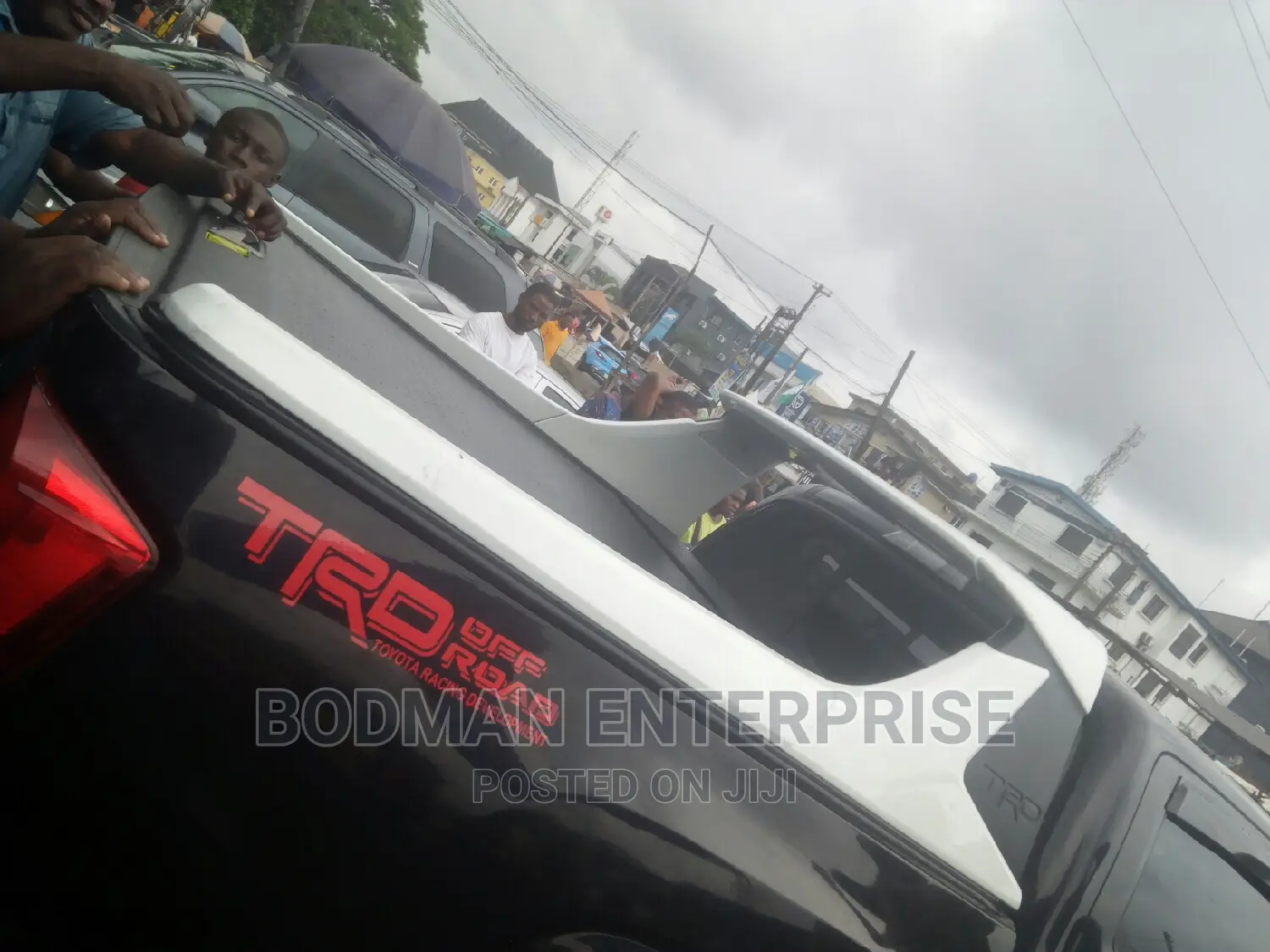 Rolling Boot Cover for Toyota Tacoma *