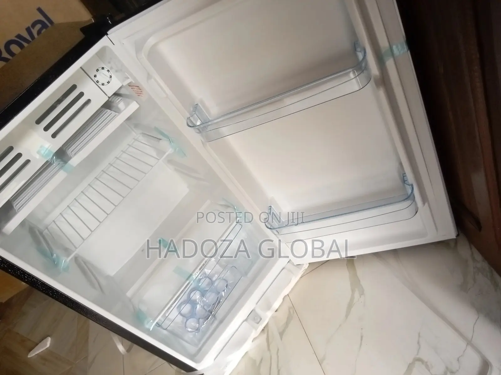 Durable Royal Refrrigerator RBC-100