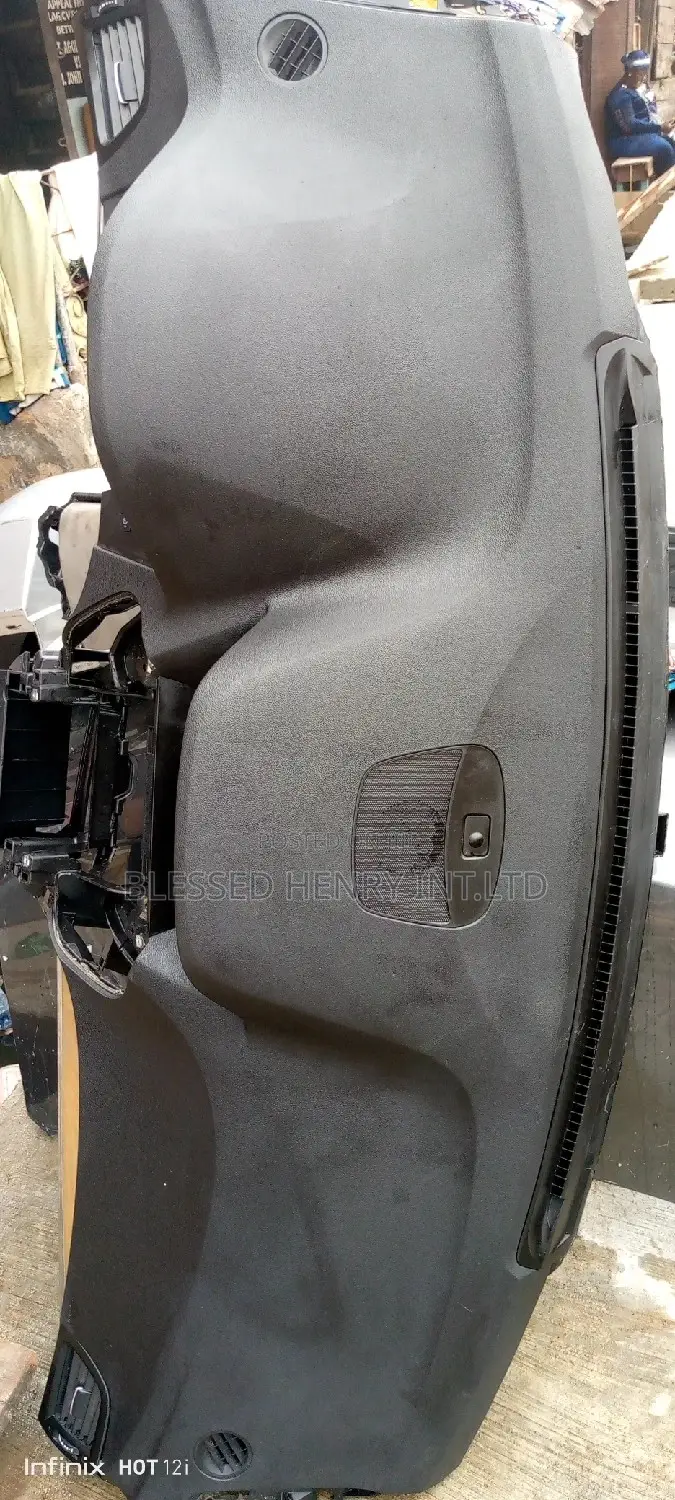 Dashboard and Steering Airbag