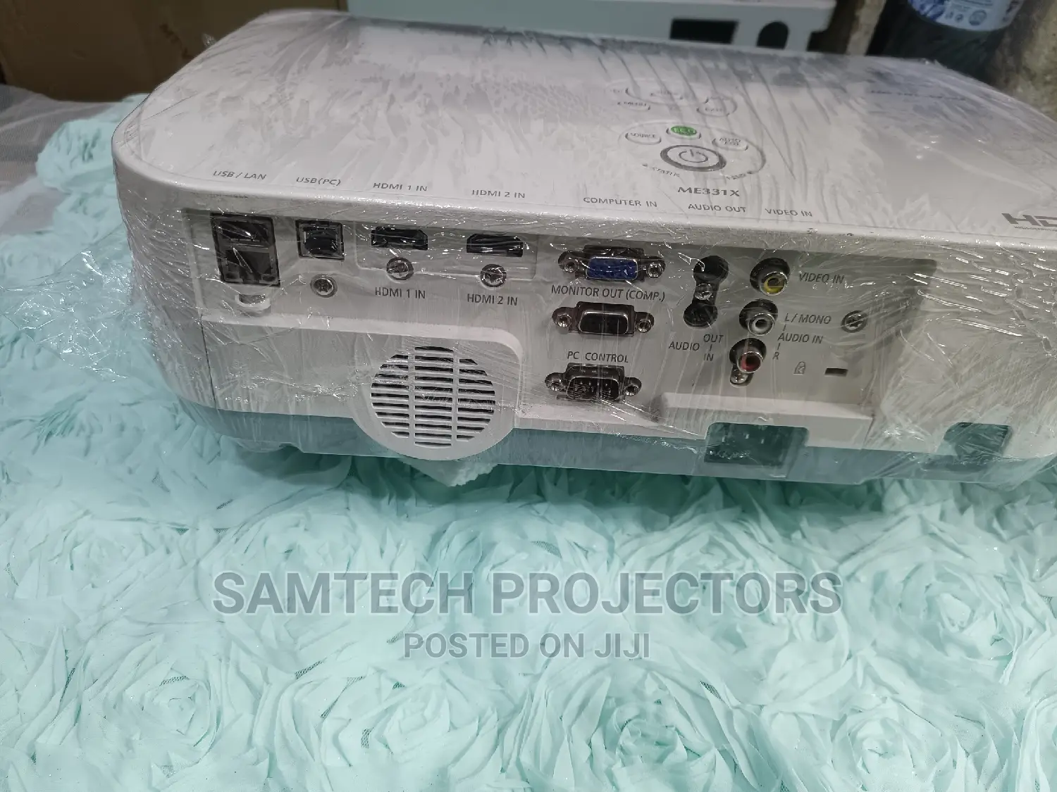 London Used NEC Projector With 2 HDMI Ports