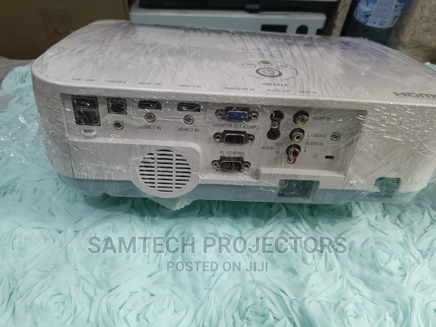 London Used NEC Projector With 2 HDMI Ports