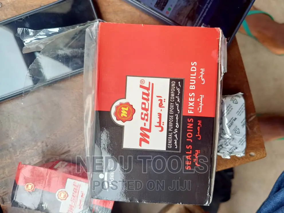 M Seal Compound Silicone Sealant