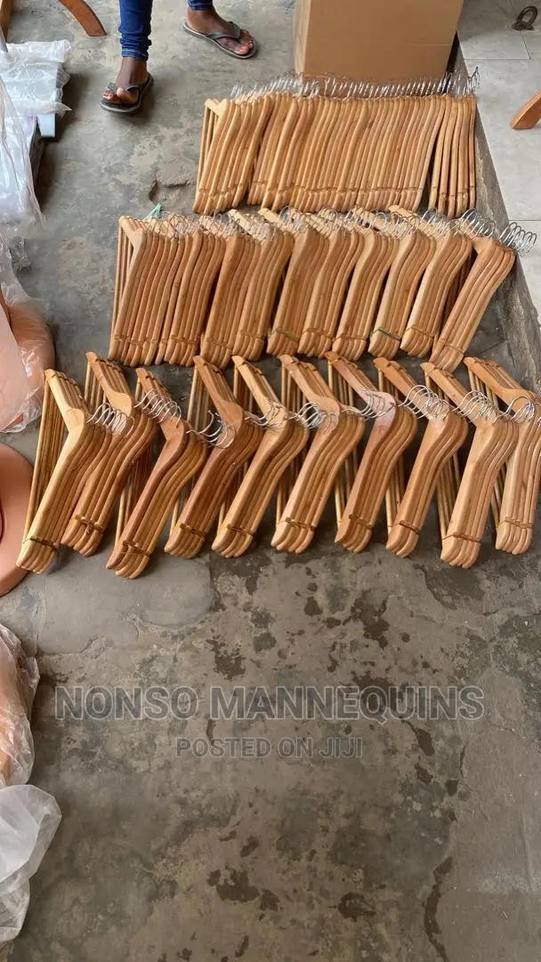 Fast Selling Wooden Hangers For Clothes
