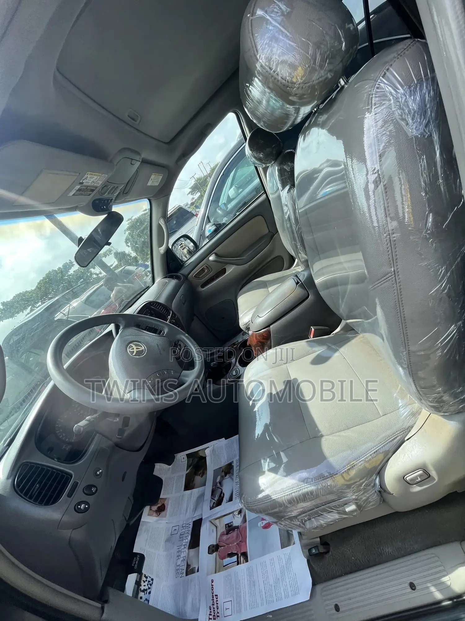 Toyota Sequoia 2004 Gray