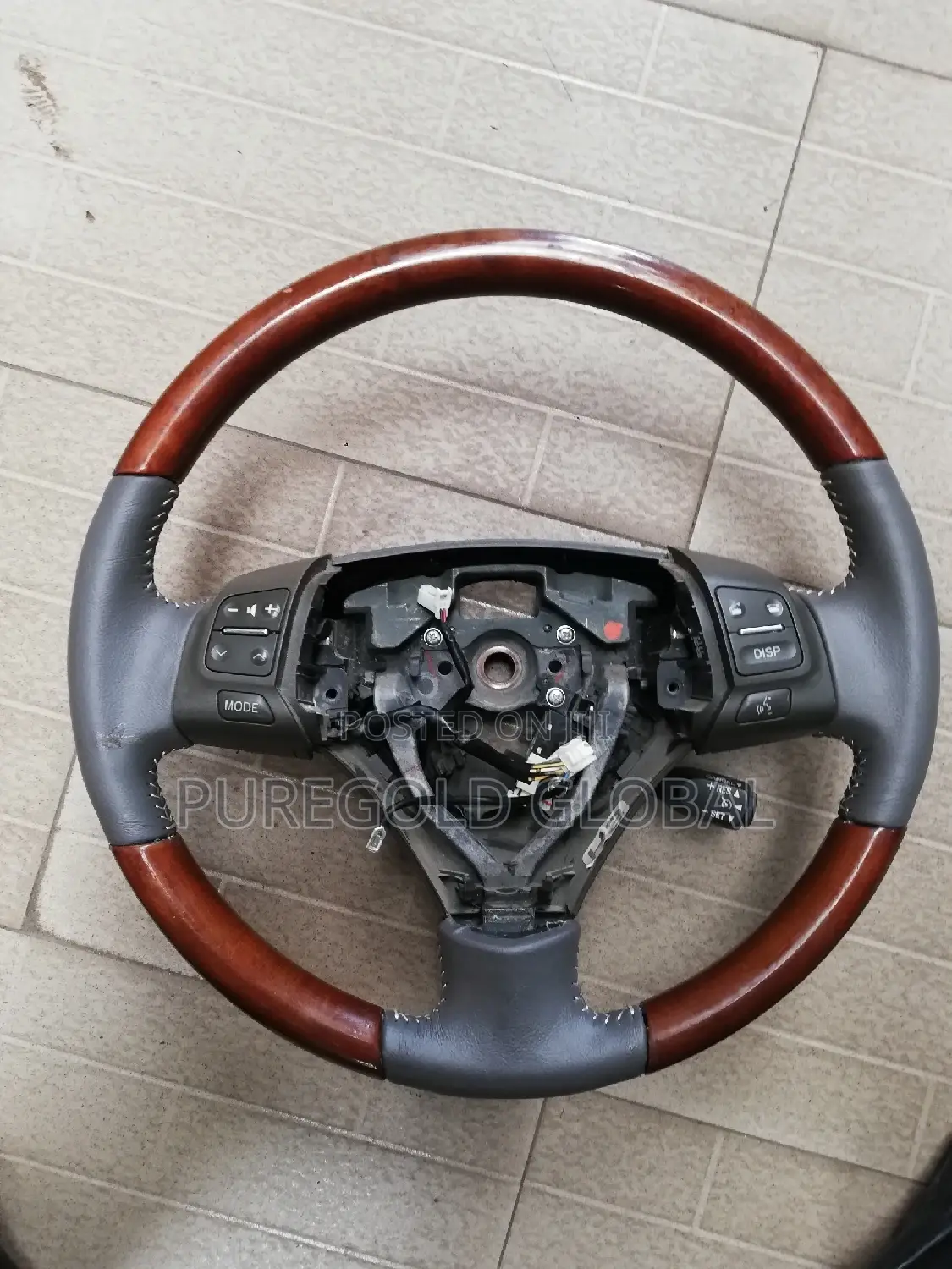 LEXUS Gs350 Neat Steering Wheel