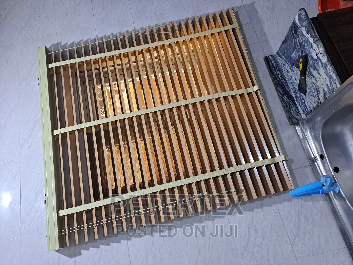 Aluminum Windows  Blinds