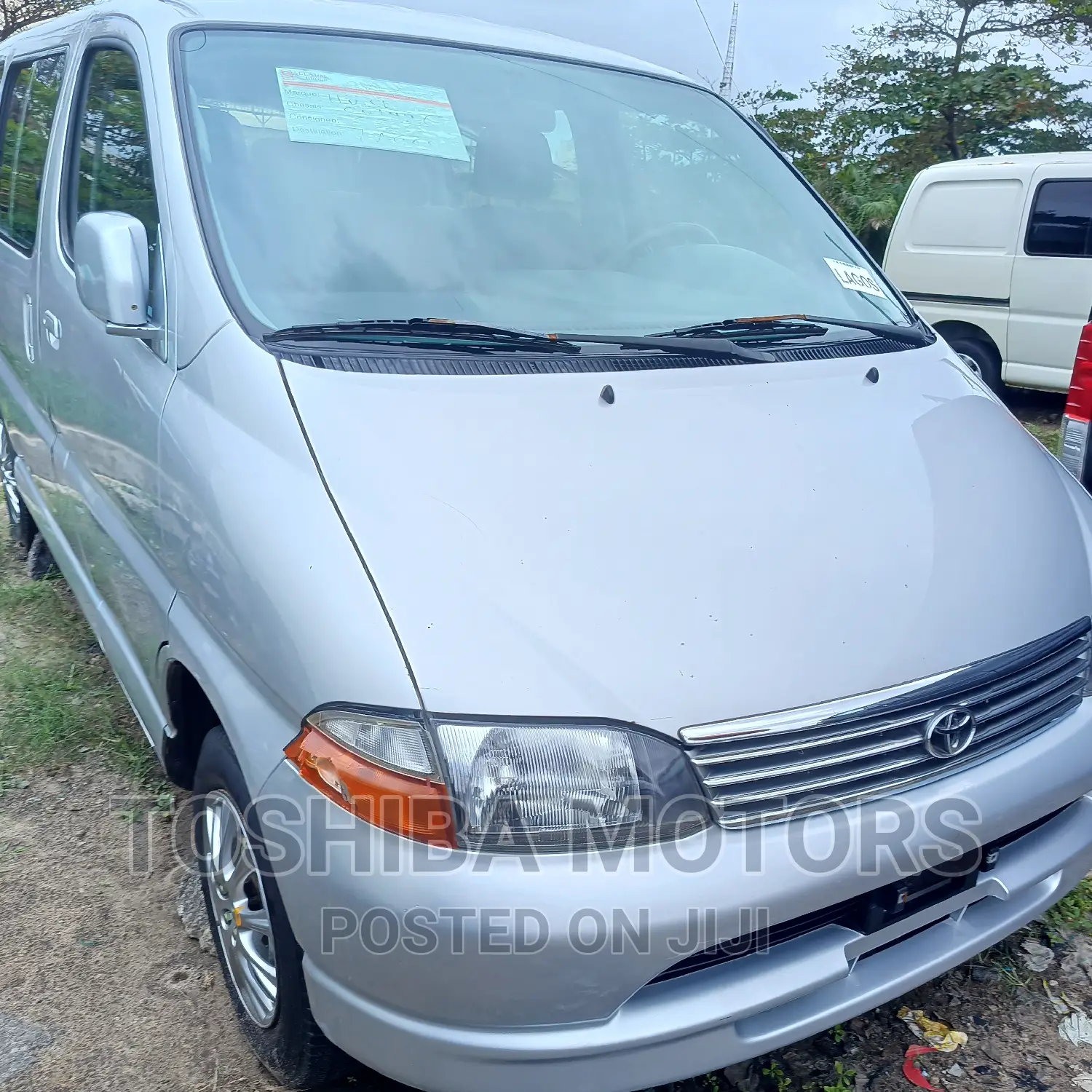 Toyota HiAce 2004 Silver
