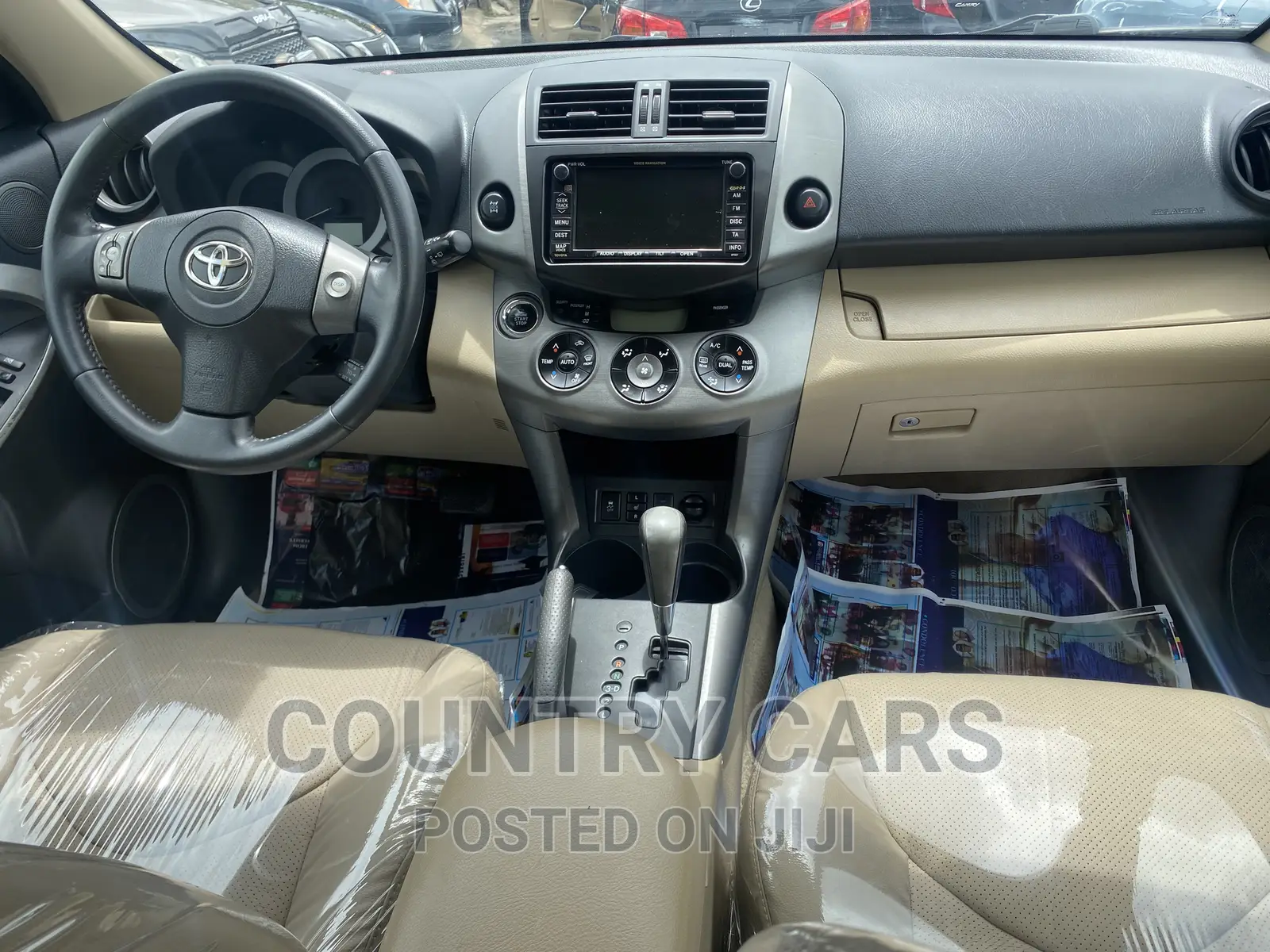 Toyota RAV4 2.5 Limited 4x4 2010 Gold