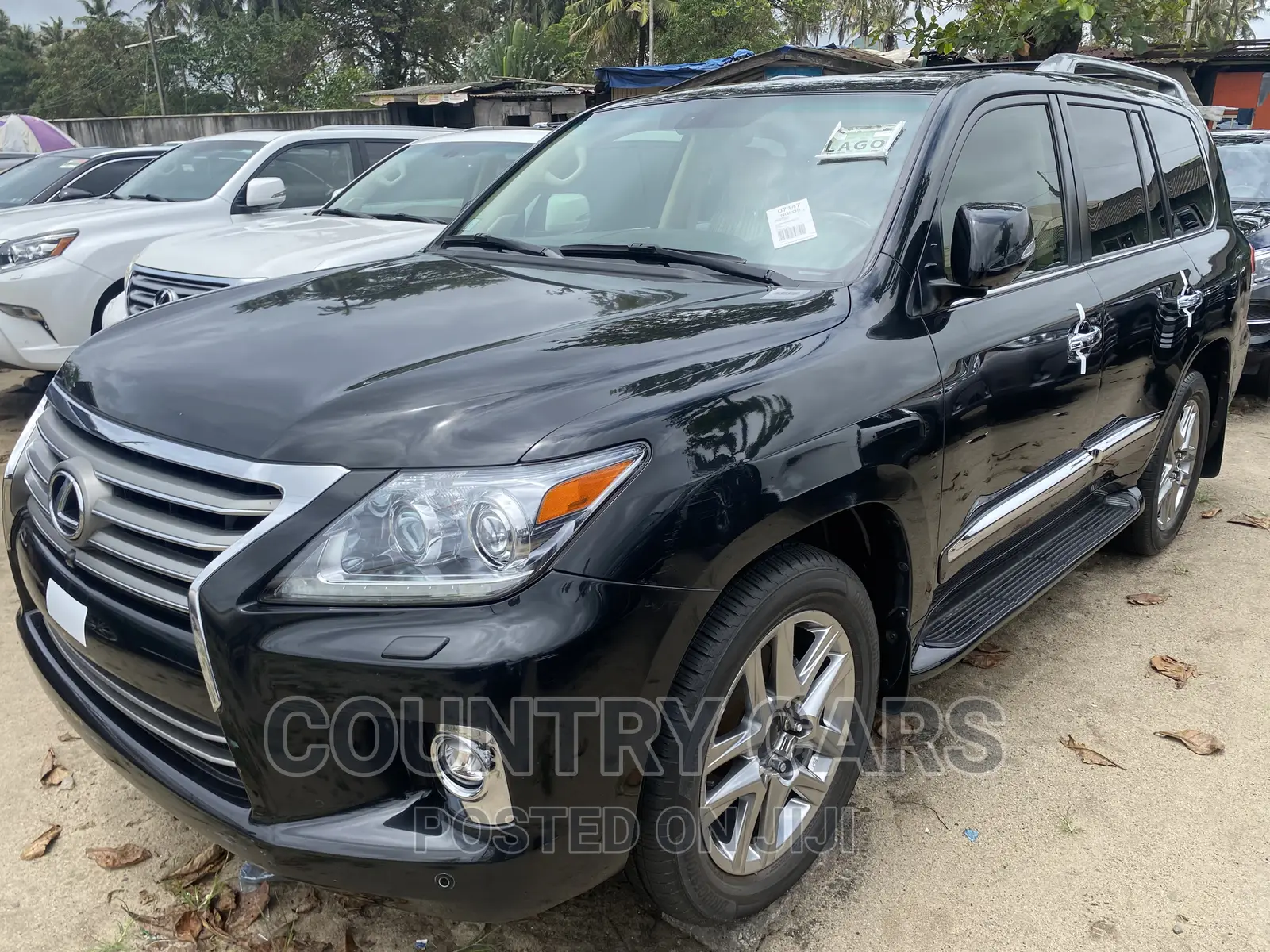 Lexus LX 570 AWD 2015 Black