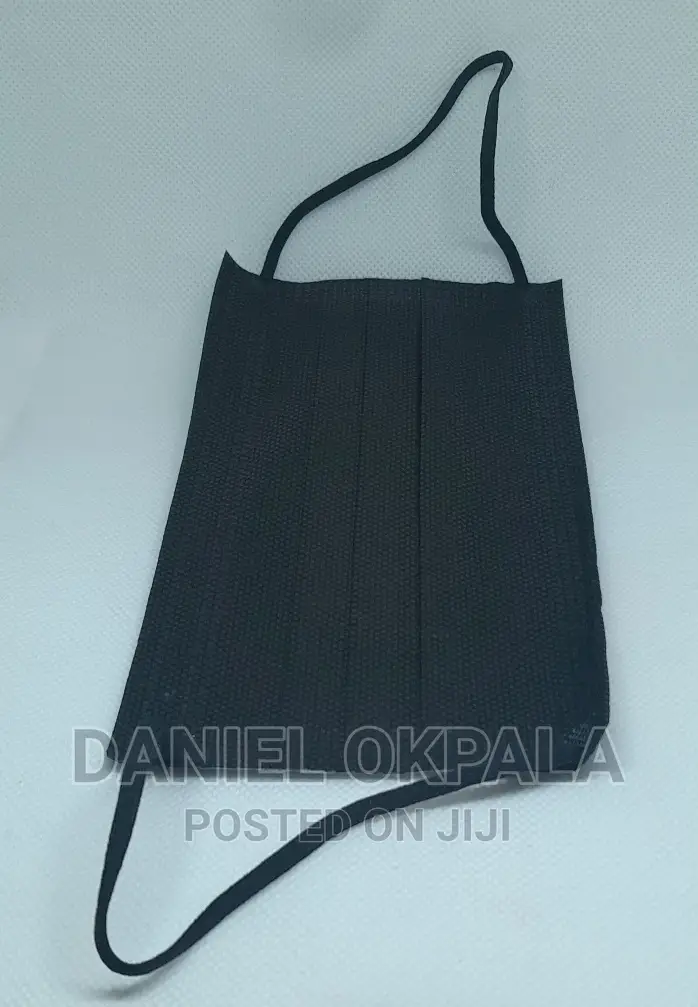 50 PCS 3ply Disposable Face Mask,