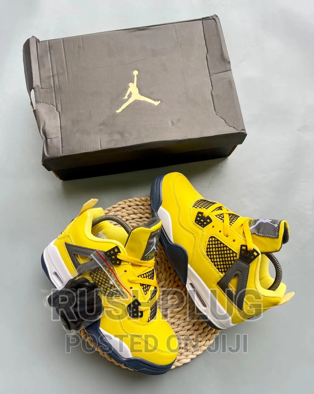 Air Jordan Retro 4 Lightning Yellow Sneakers