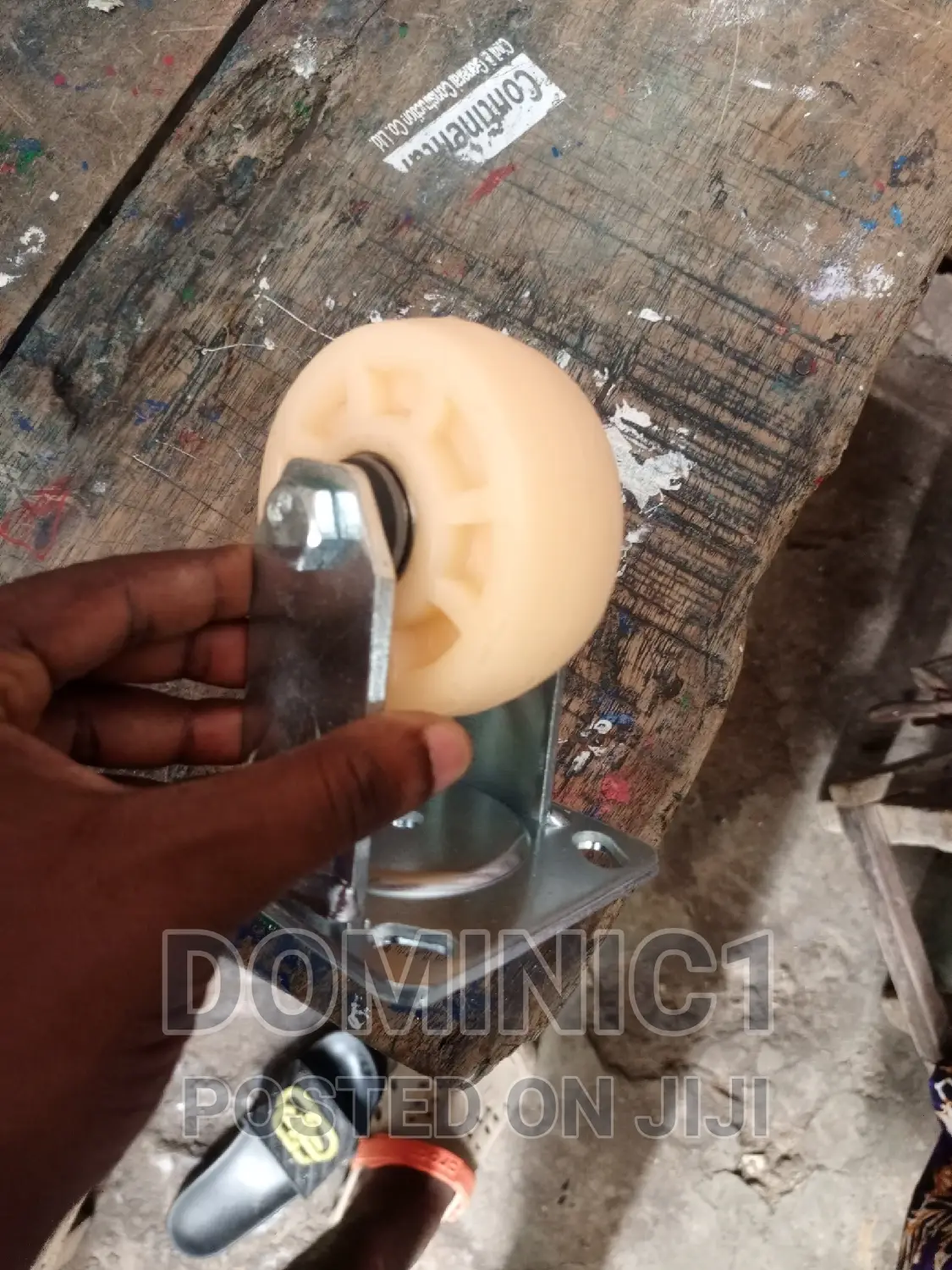 4 Inches Heavy Duty Teflon Castor With Break