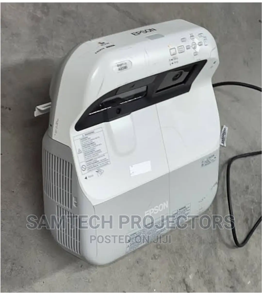 London Used Ultra Short Throw Projector for Classrooms