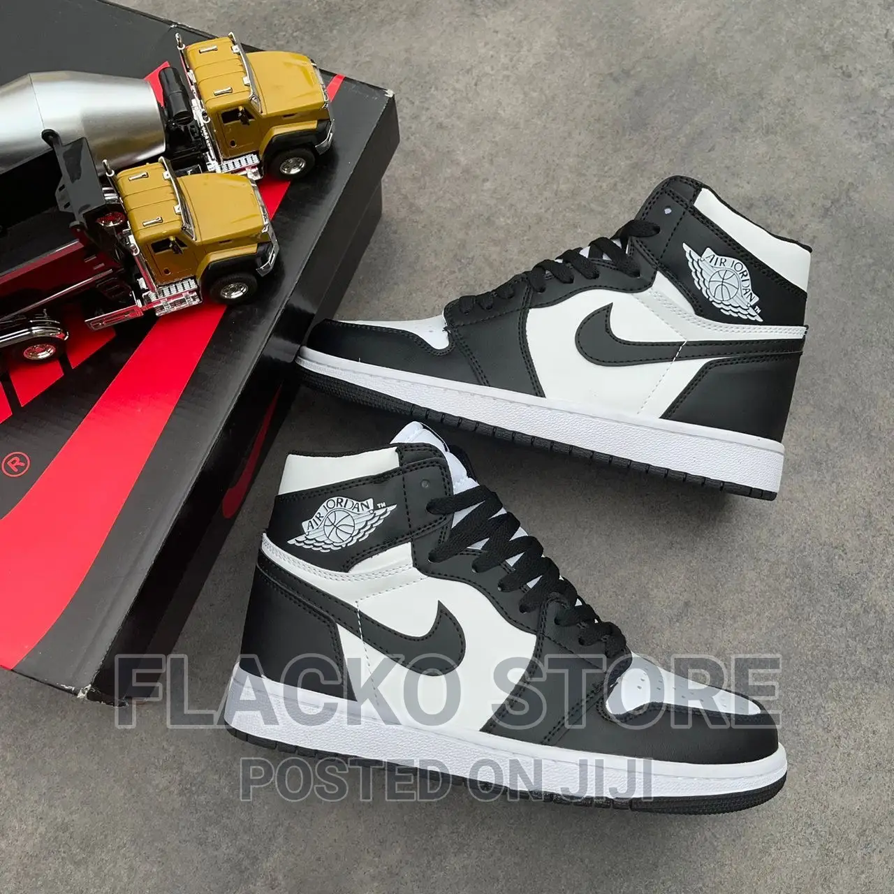 Original Nike Air Jordan 1 Panda Hightop Sneakers
