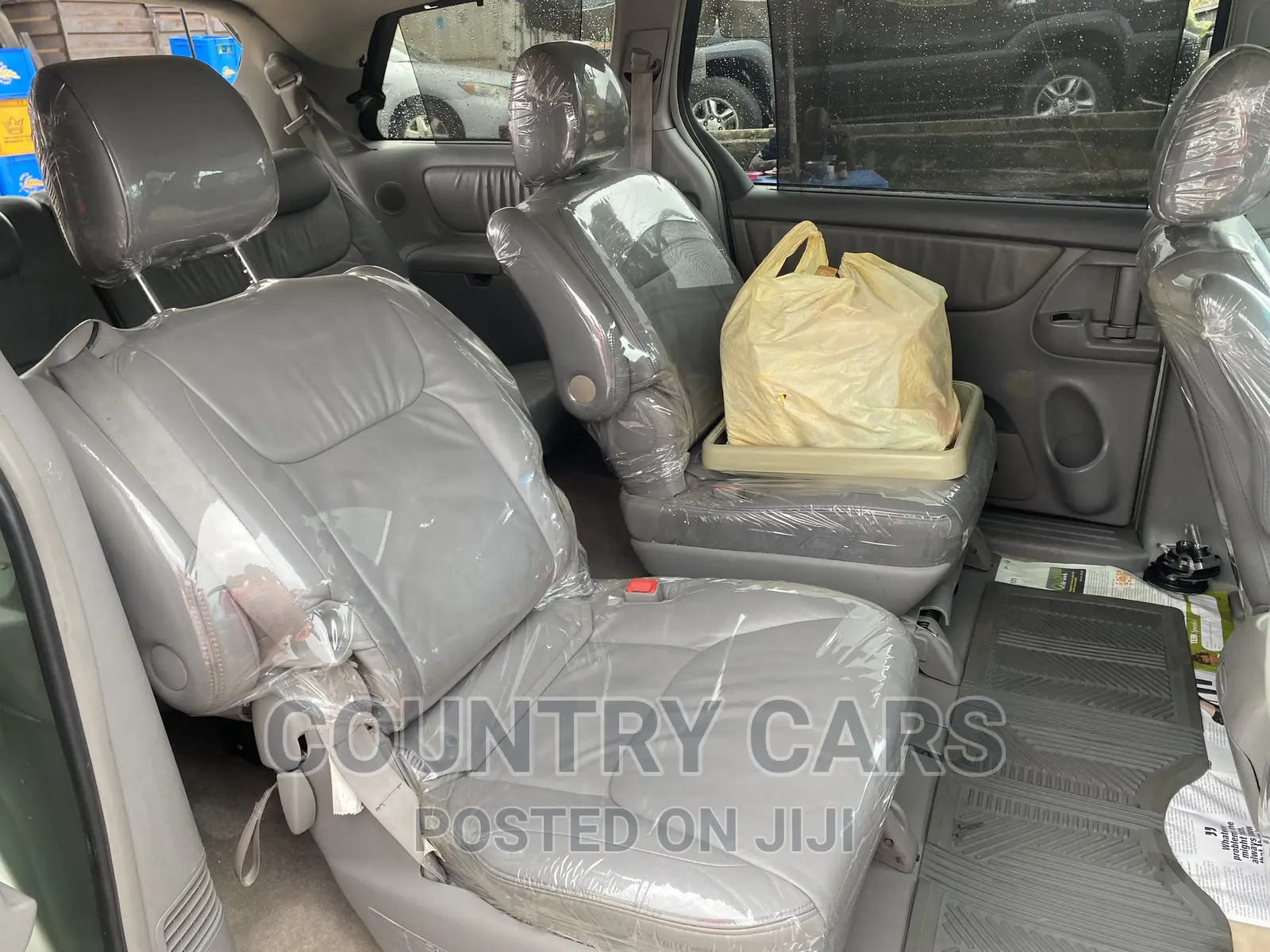 Toyota Sienna Limited 7 Passenger 2010 Green