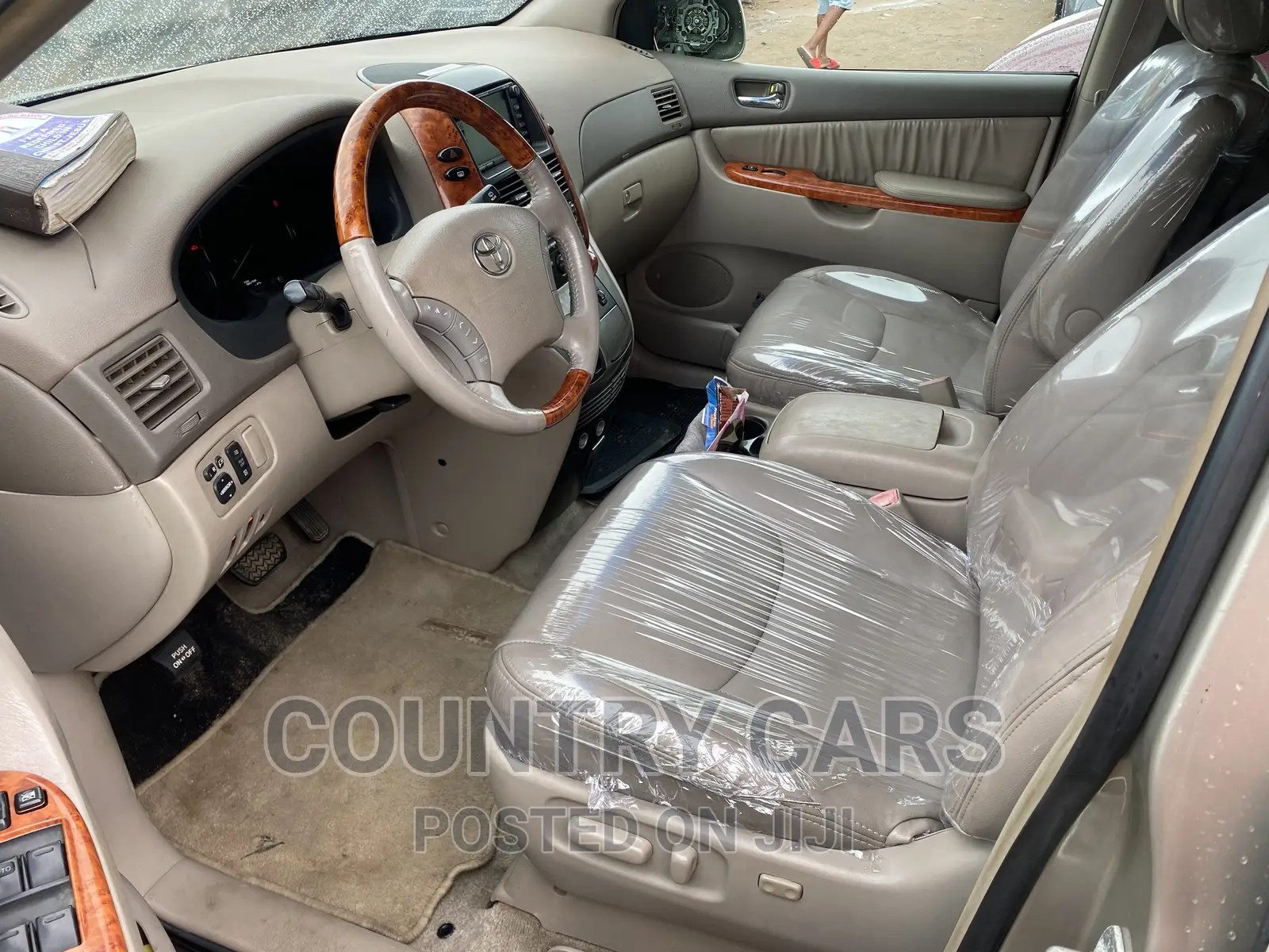 Toyota Sienna XLE Limited 4WD 2008 Gold