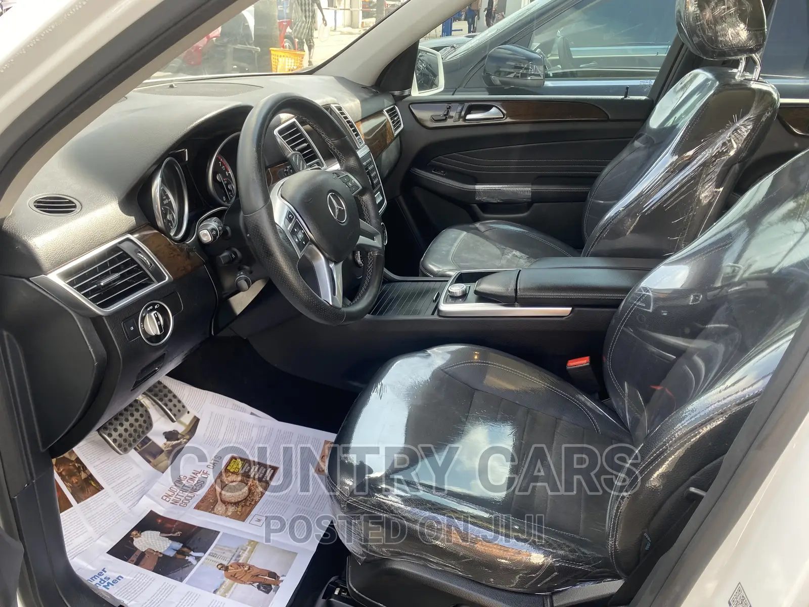Mercedes-Benz M Class 2014 Off white