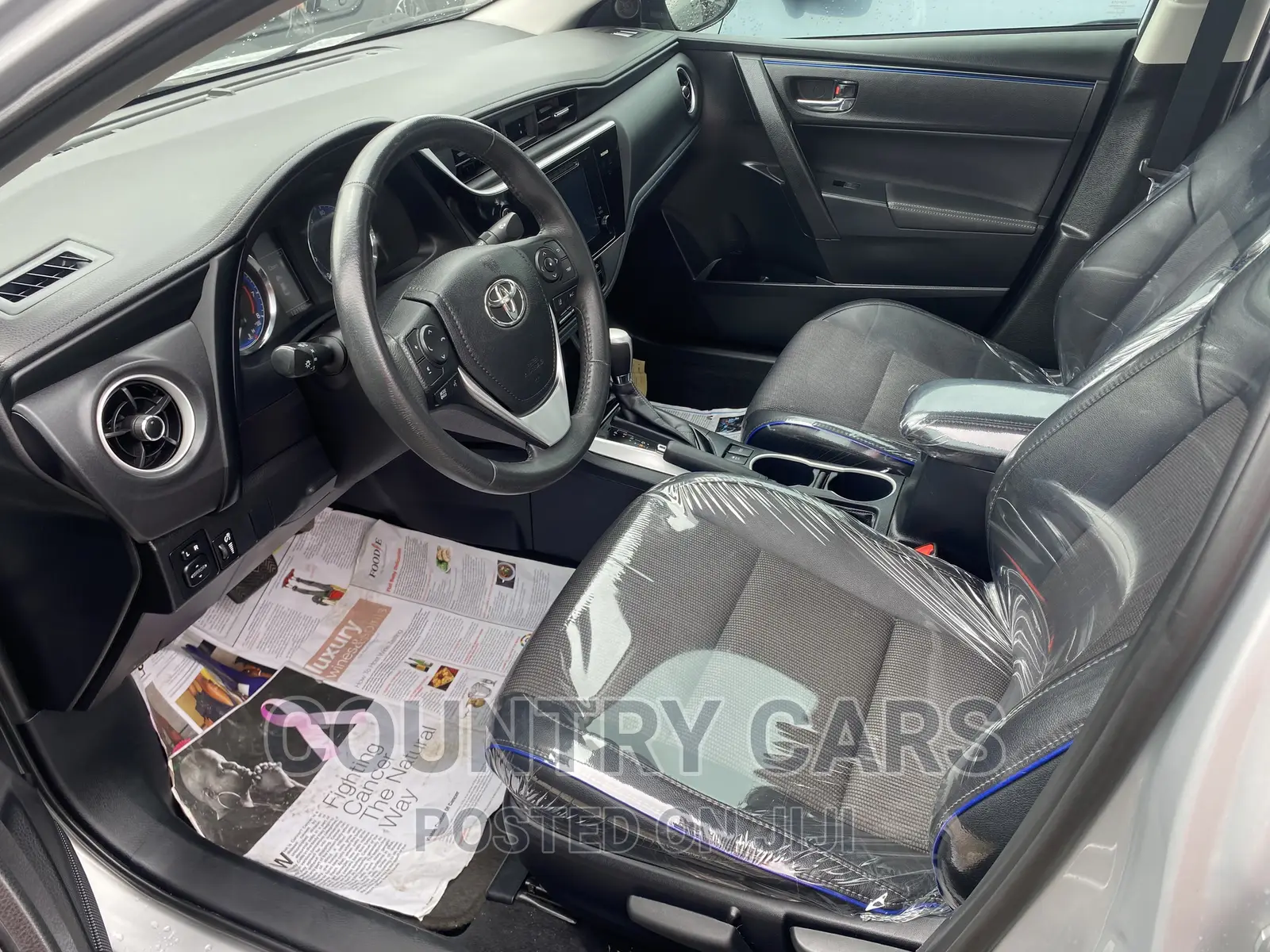 Toyota Corolla SE Special Edition 4dr Sedan (1.8L 4cyl CVT) 2017 Silver