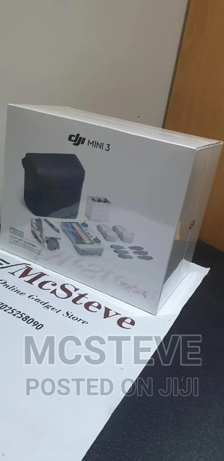 DJI Mini 3 Fly More Combo Drone