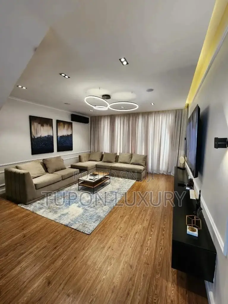 Fully Furnished 3bedroom Duplex