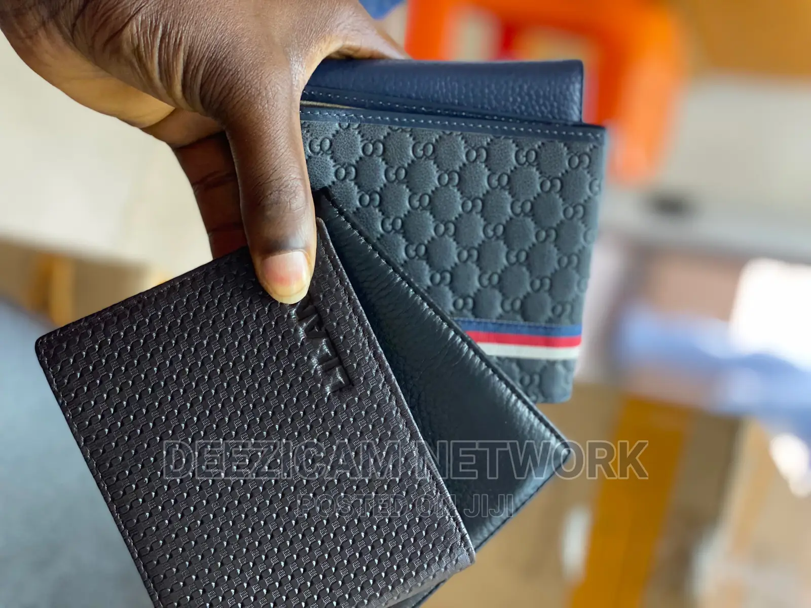 Classic Genuine Leather Men's Wallet Purse.