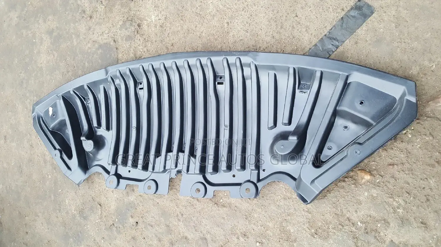 Under Bumper Dust Cover for GLK350/ W204 4matic