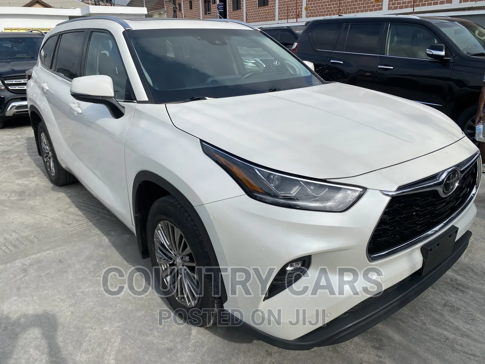 Toyota Highlander Limited AWD 2020 White