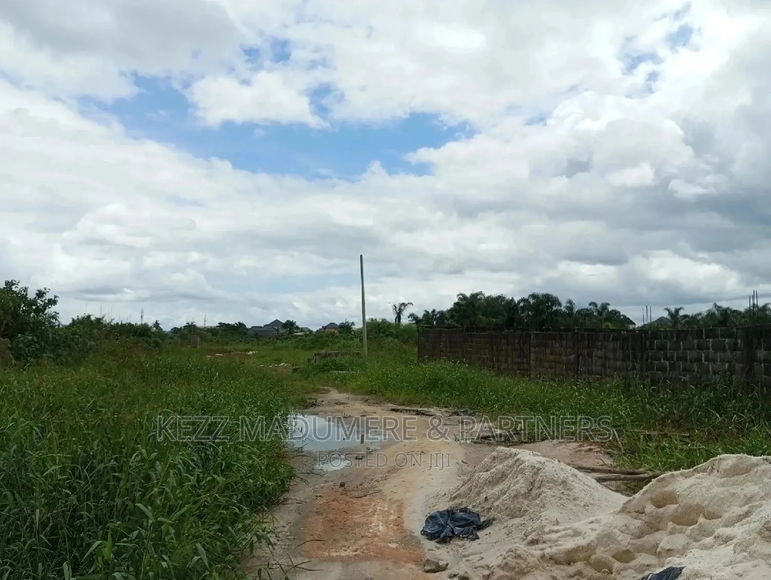 Land for Sale at Mandela Estate