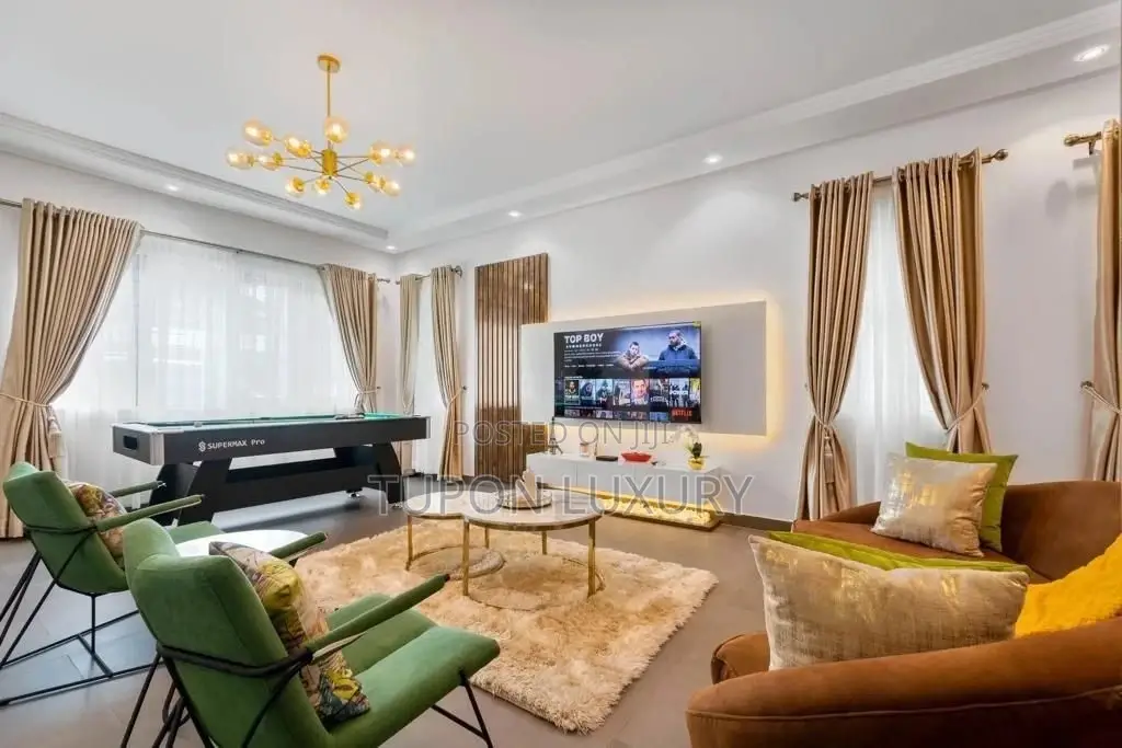 2 Bedrooms With Snooker in Lekki Phase1