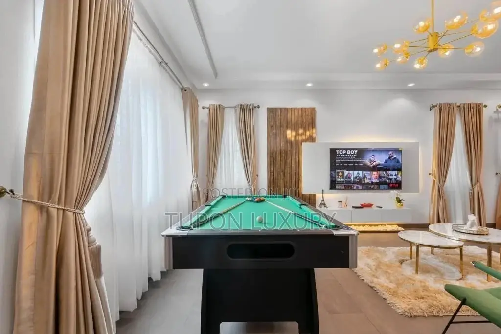 2 Bedrooms With Snooker in Lekki Phase1