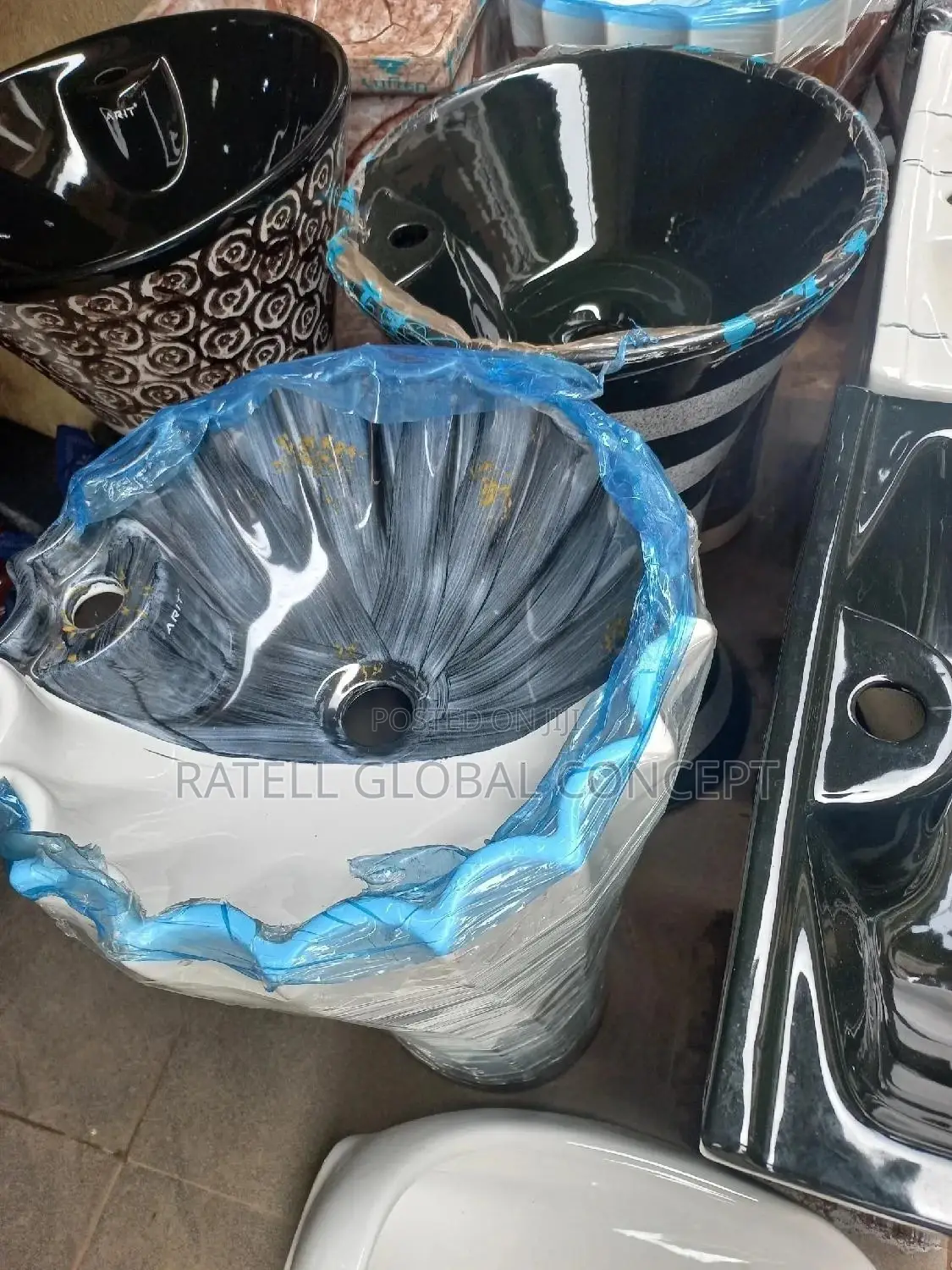 Free Standing Wash Hand Basin