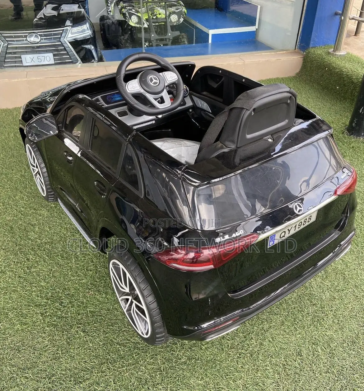 Mercedes Benz SUV