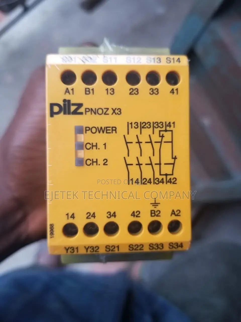 Pilz Safety Relay