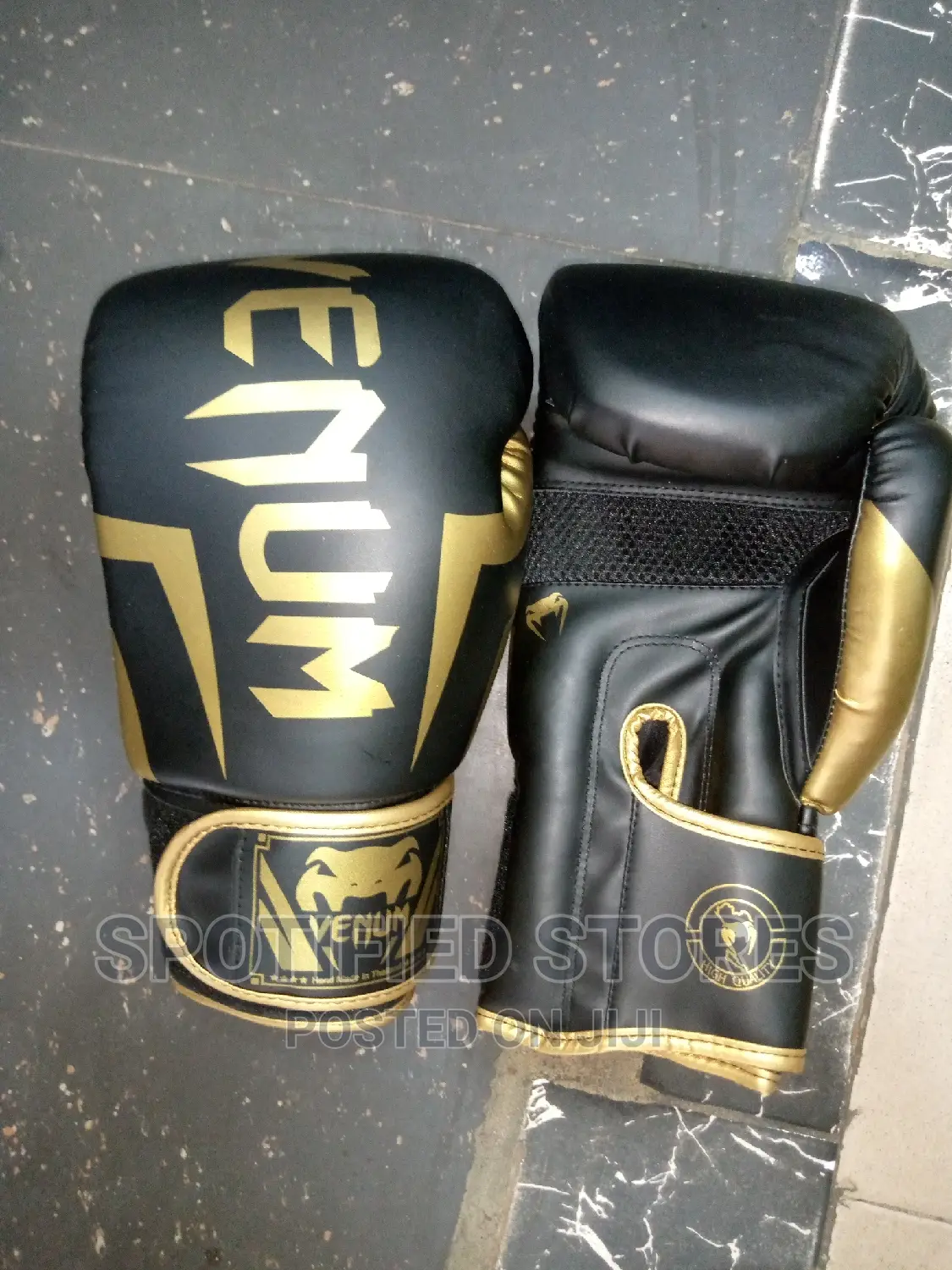 Original Venom Boxing Glove