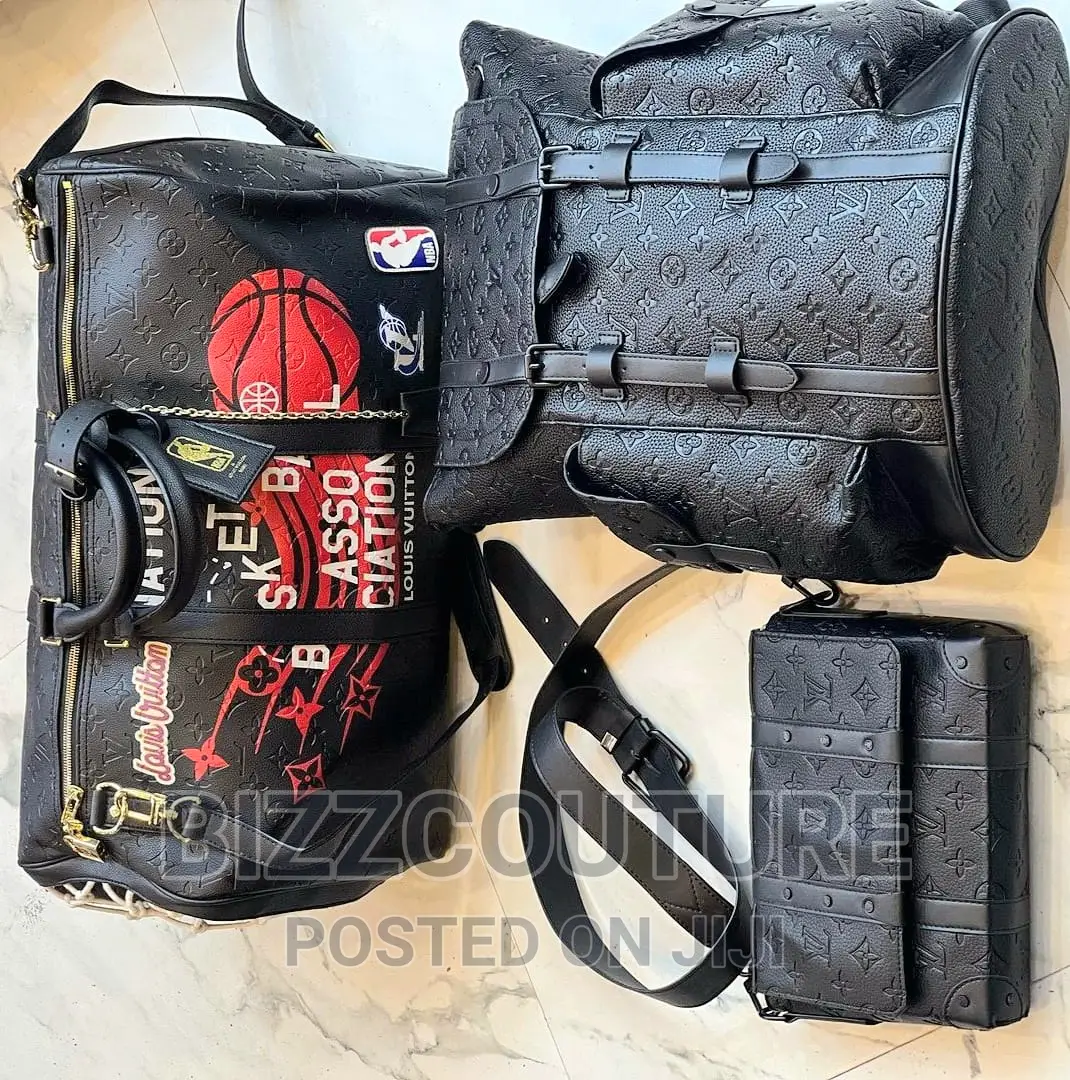 Original LOUIS VUITTON Traveling Bagsavailable in Store