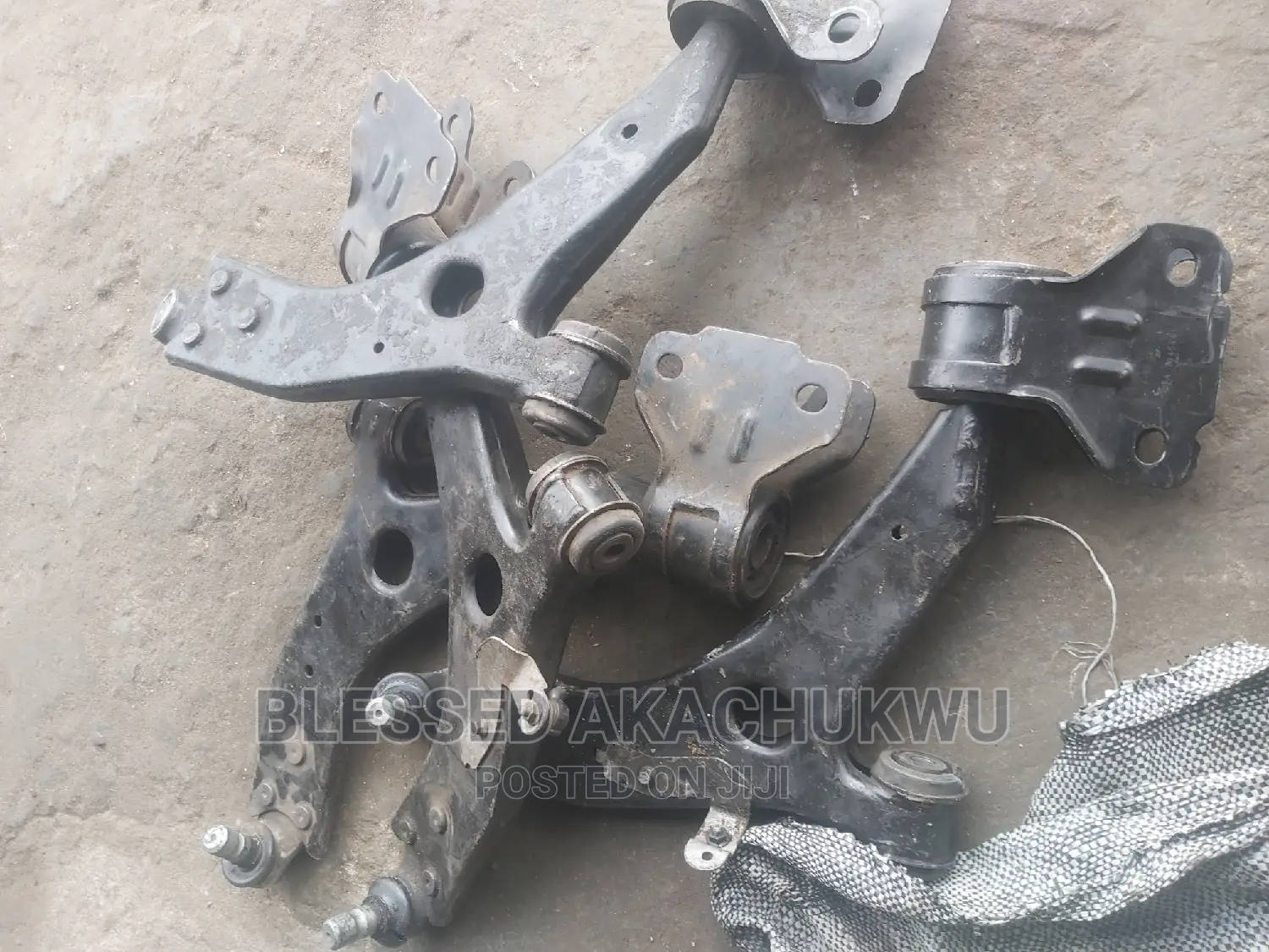 Ford Escape Low Arm 2014