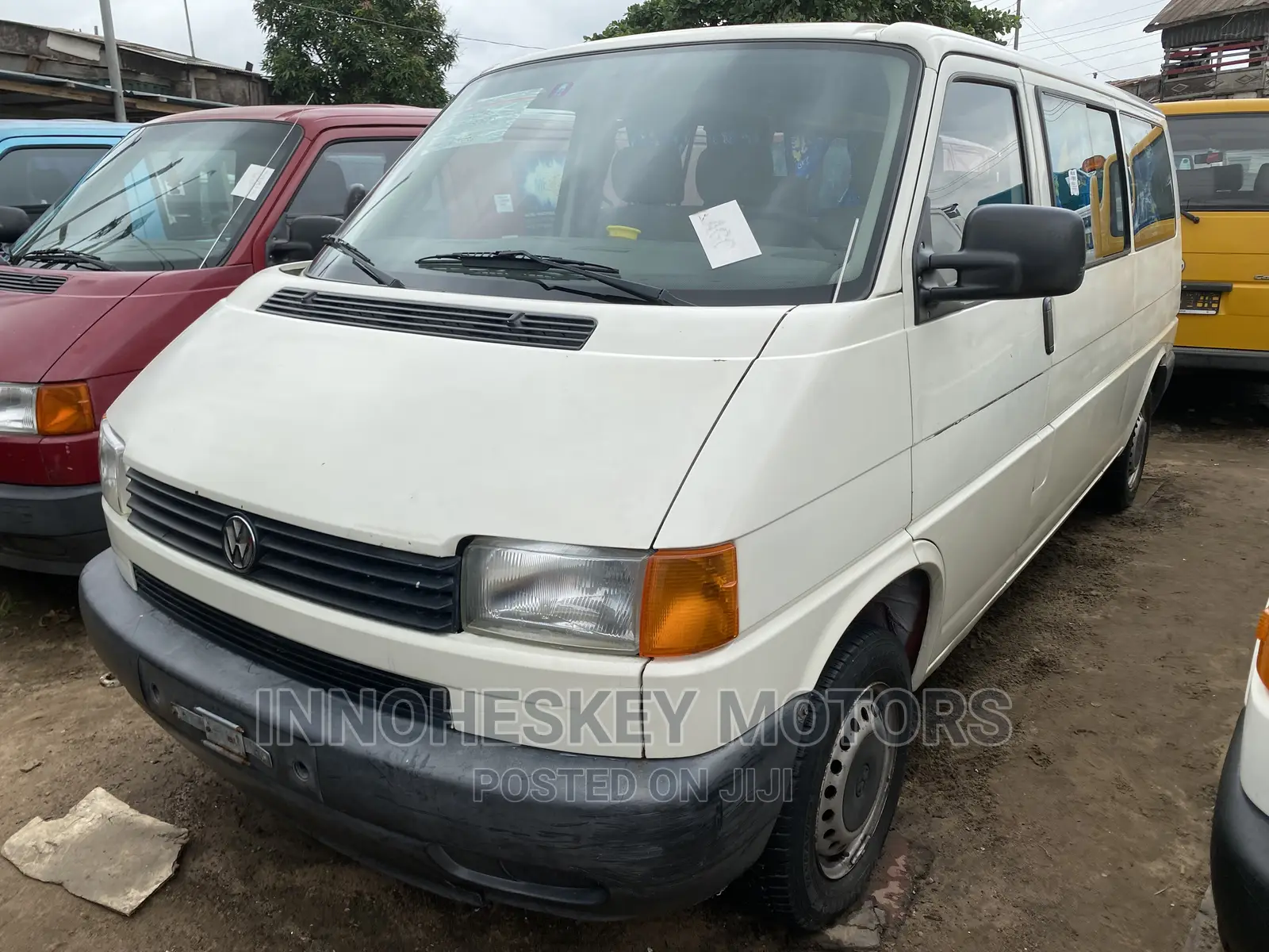 Volkswagen Transporter 2000 White