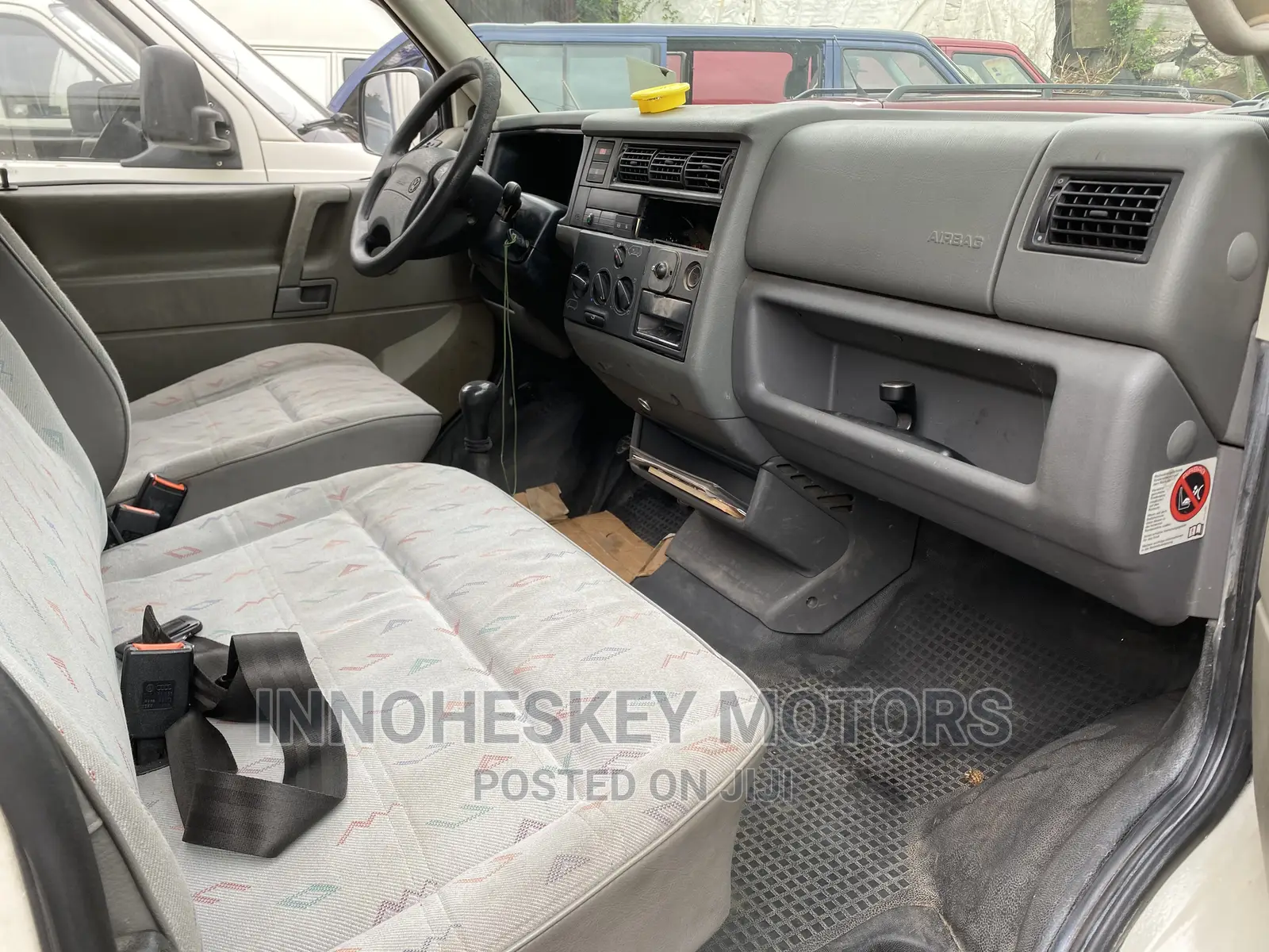 Volkswagen Transporter 2000 White