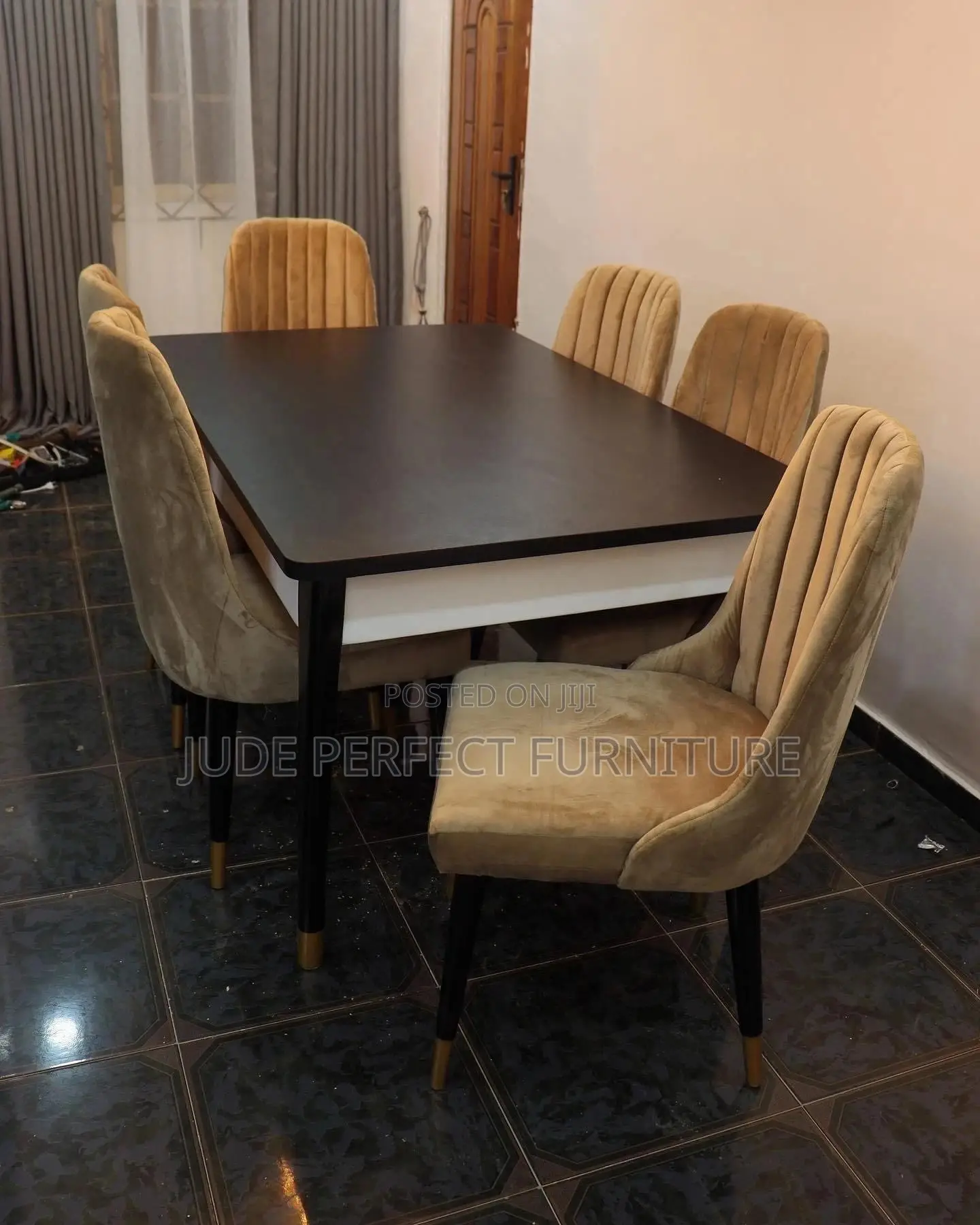 Dining Table With 6 Chairs