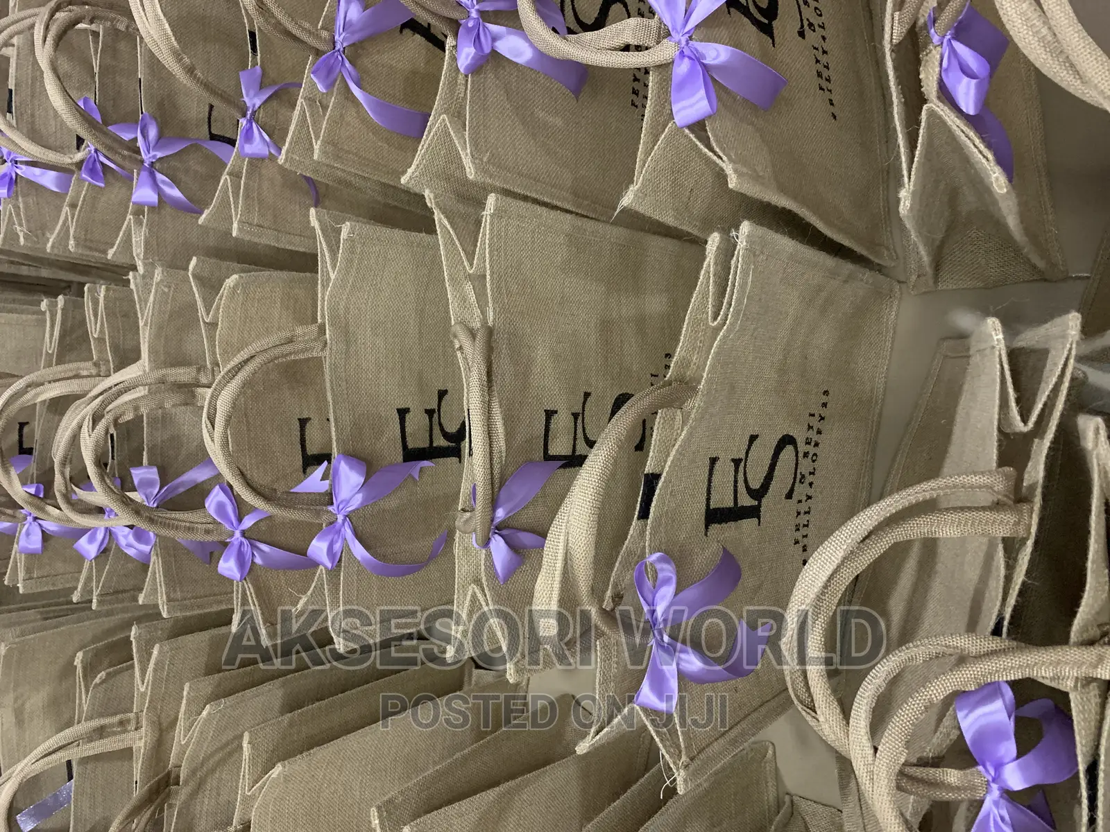 100pcs Big Jute Bag for Wedding With Printing and Ribbon