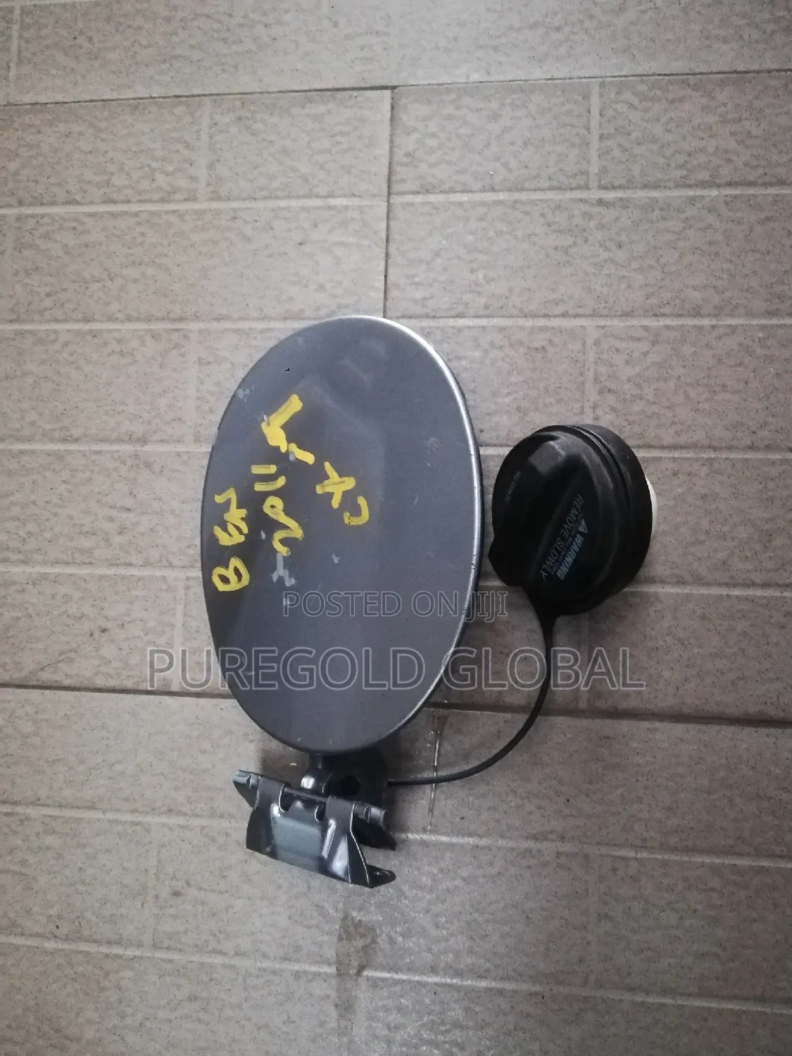 Mazda Cx7 Fuel Tank Cover