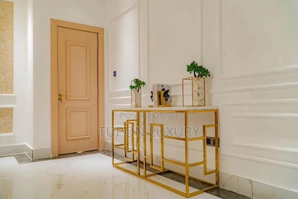 Luxury 4 Bedroom Apartment Inside BANANA ISLAND