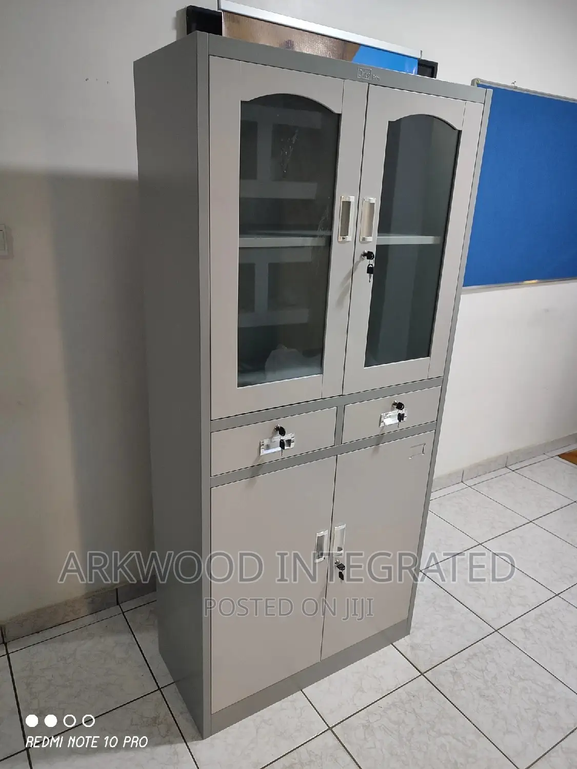 Metal Office and Home Shelf/Cabinet