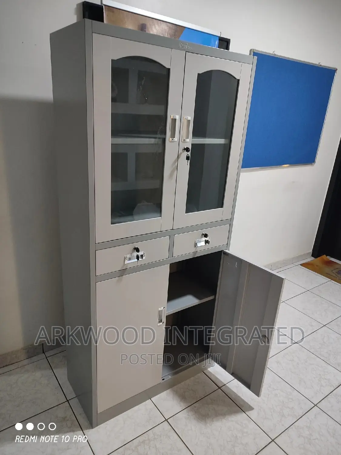 Metal Office and Home Shelf/Cabinet