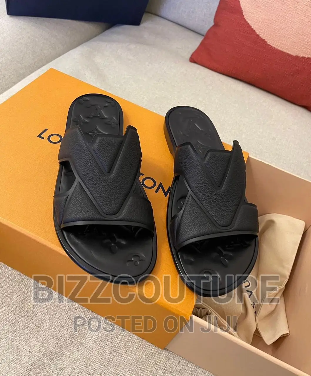 Original LOUIS VUITTON Aosis Slippers Available in Store