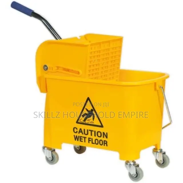 Industrial Mop Bucket With Wringler