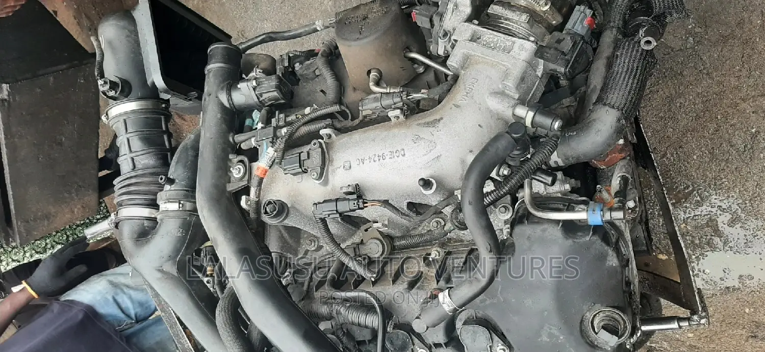 Ford Explorer V6 Eco Boost 2015/2018 Model