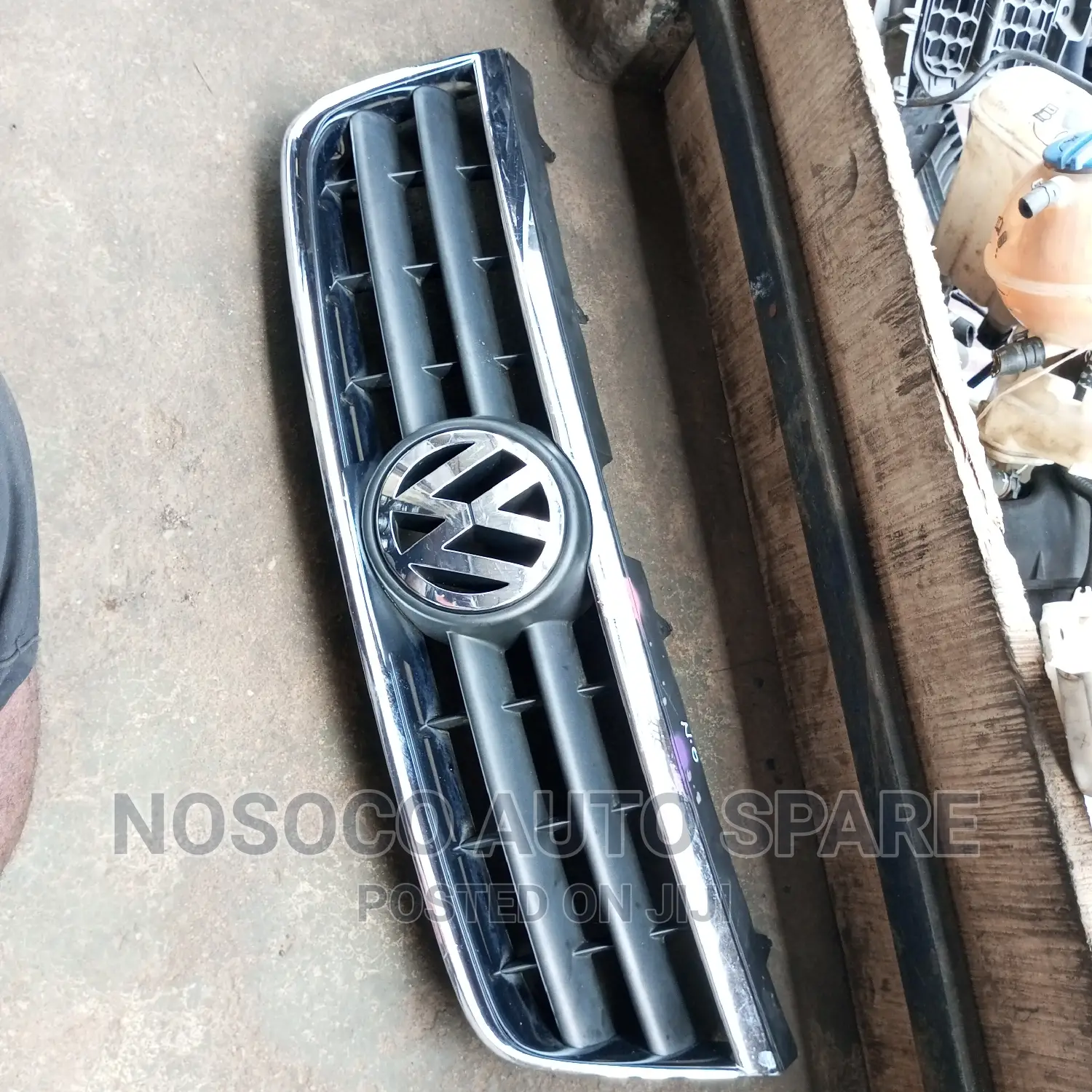 Front Grill Touareg 2005